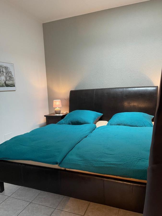 Mitten In Der Natur : Ferienwohnung Mit 3 Schlafzimmern, Neu Eingerichtet Neu Gaarz Ngoại thất bức ảnh